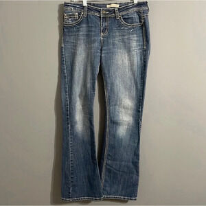 ZCO jeans ladies size 11(32 waist) boot cut  embellished pockets